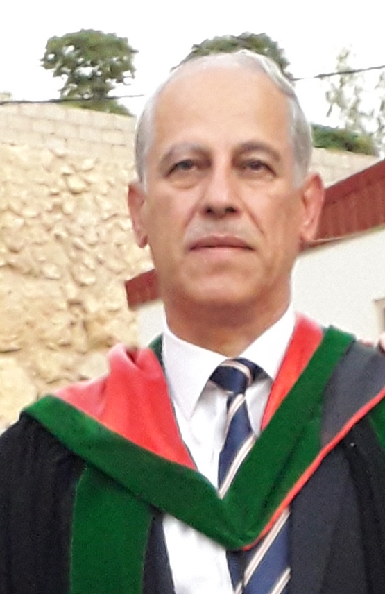 الاستاذ الدكتور جلال الجمل 