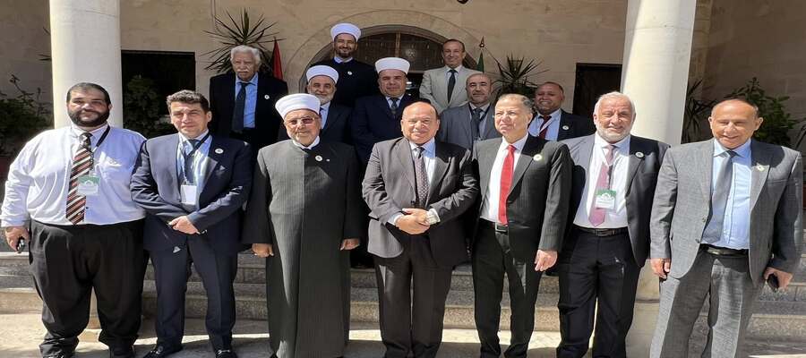 برعاية قاضي القضاة